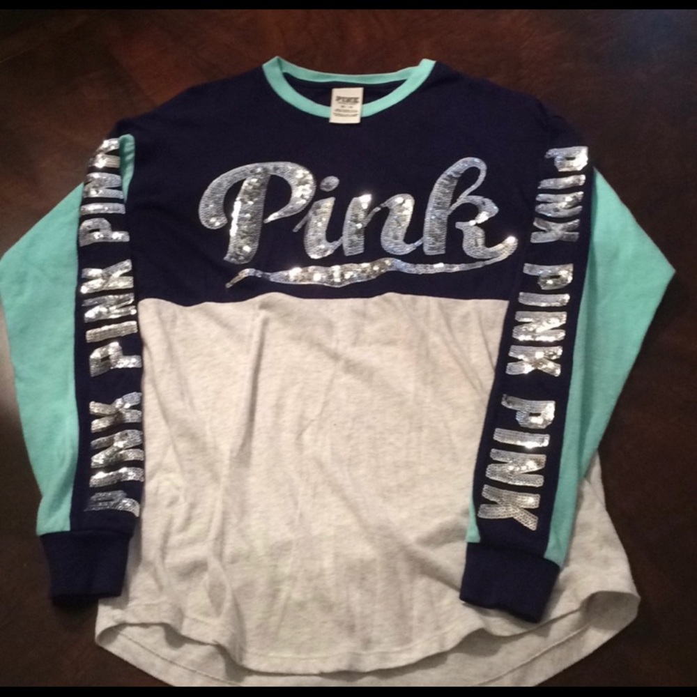 Victoria Secret's PINK long sleeve shirt